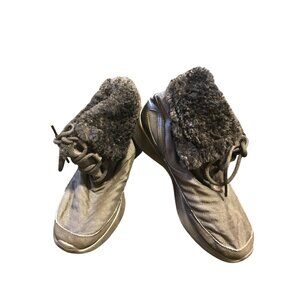 Nike‎ Black Soft Style Faux Fur Sneakers